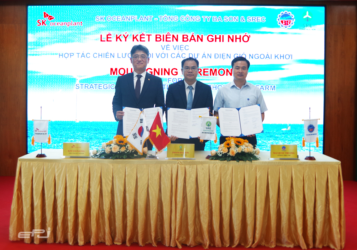 SK오션플랜트는 10월 27일 베트남 기업 BaSon & SREC 컨소시엄과 해상풍력 하부구조물 제작에 협력하는 업무협약을 체결했다.
